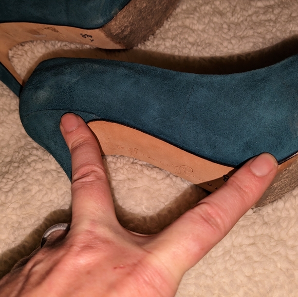 4" teal green platform pumps - Picture 5 of 7